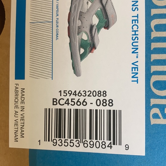 Kids size 9 Columbia sandals - Picture 4 of 4